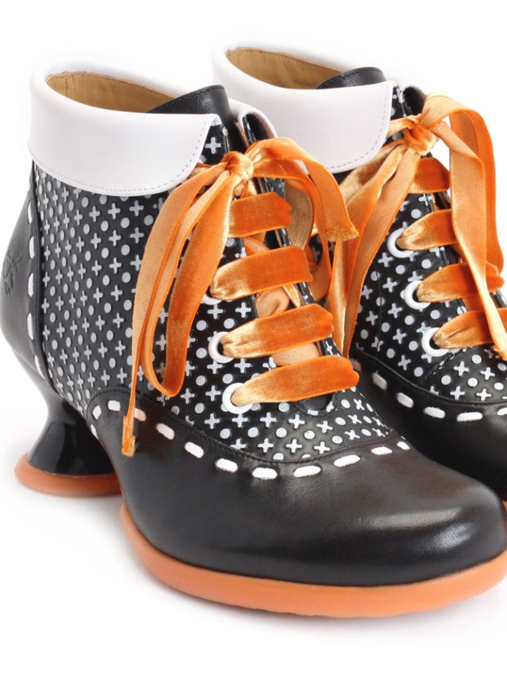 John Fluevog Investigator-Dots -Collared Lace Up Minstrel Heel  boots Size 8-